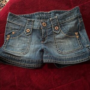 GUESS Women's Blue Denim Shorts size 27